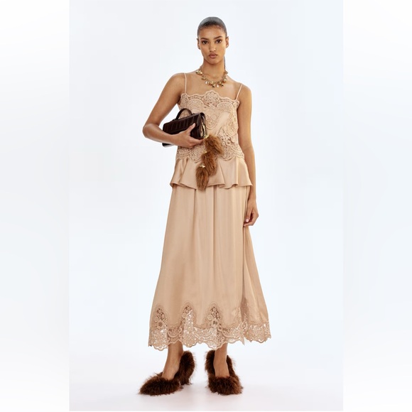 H&M LACE-TRIMMED SATIN SKIRT - Picture 3 of 8